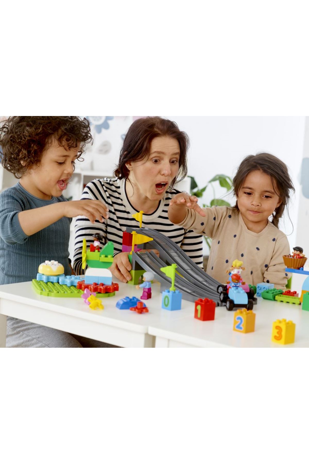 LEGO®%20Education%20STEAM%20Park